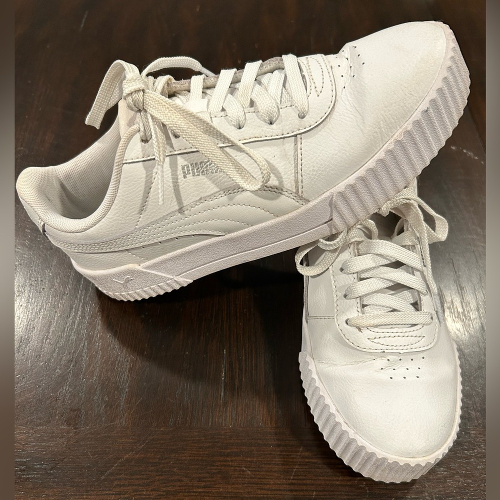 Puma Sneakers